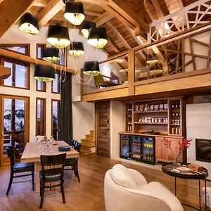 wanderful-chalet.hotels-rhonealpes.com/