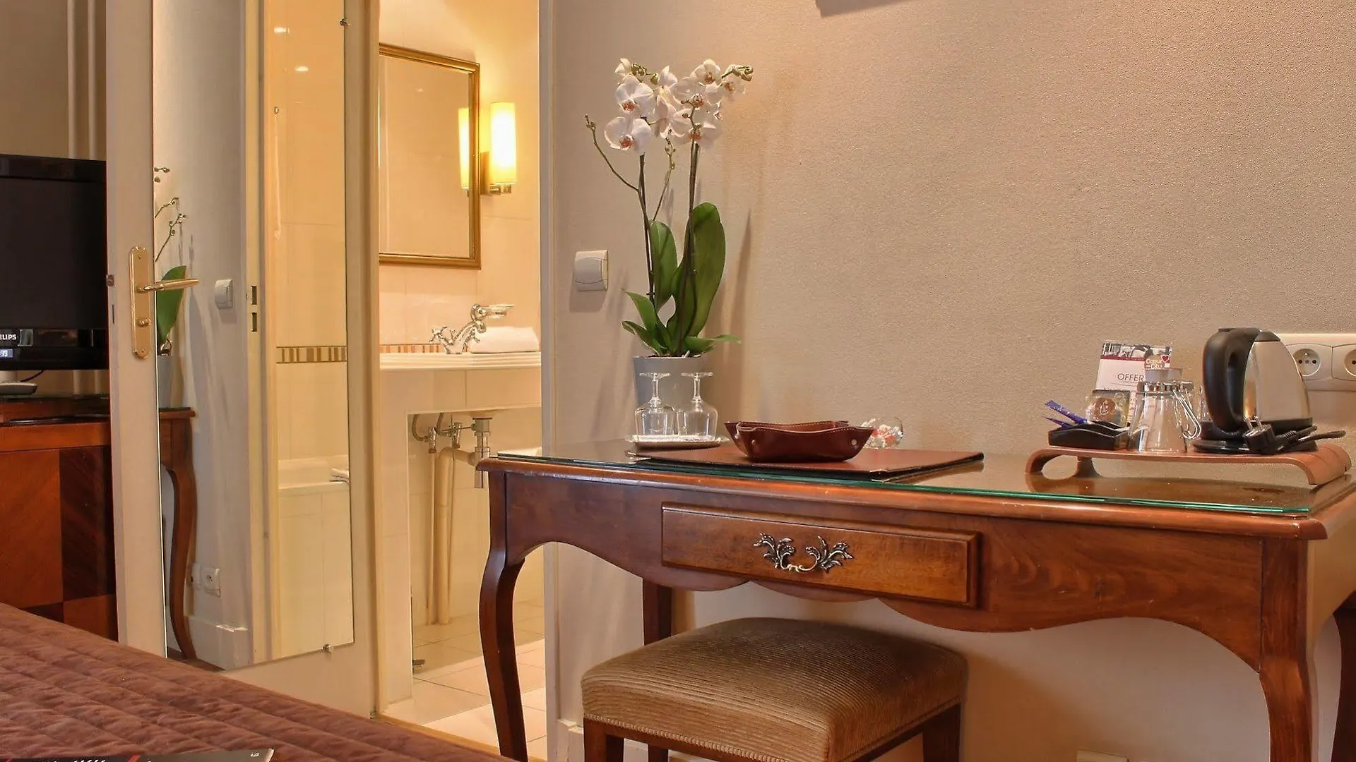 Hotel Le Friedland Paris 4*,
