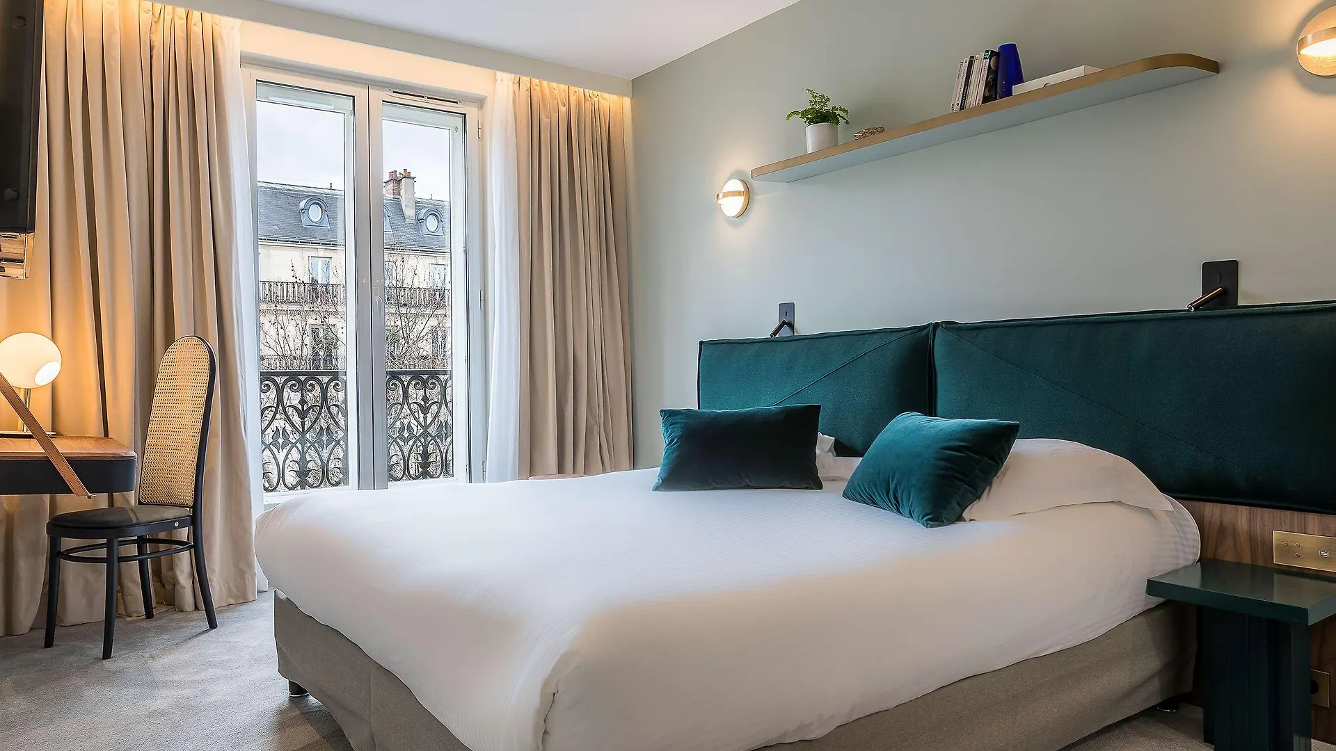 ****  Hotel Le Friedland Paris France